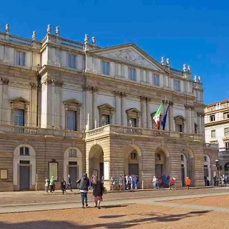 Brera Center Milano-the Art Of Living-metro Milano